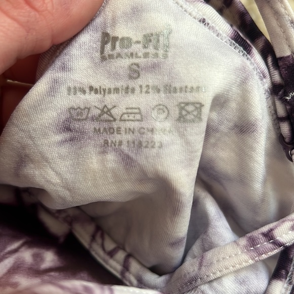 Sports Bra - Picture 3 of 3